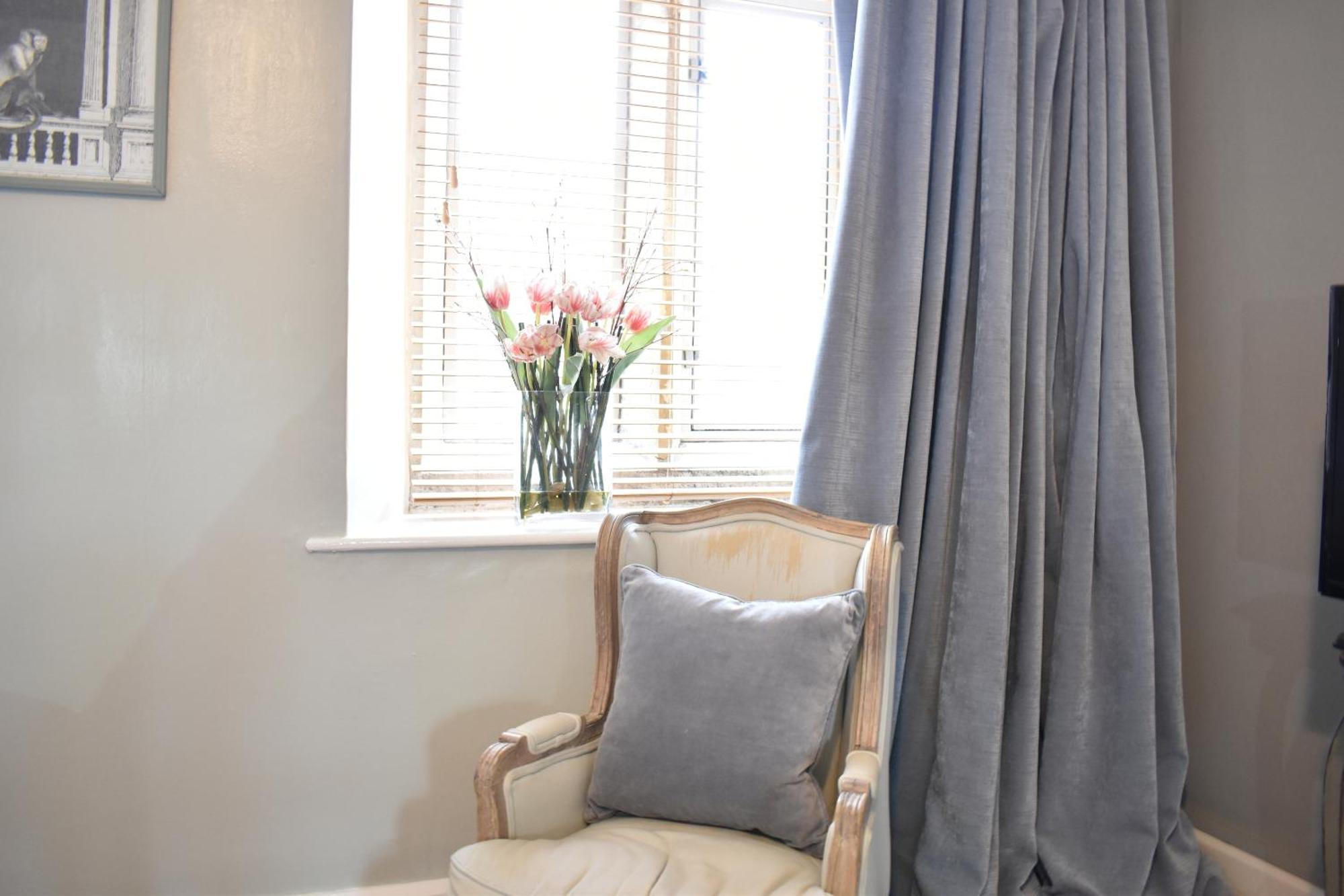 Davenford Cotswold Gardens Bed & Breakfast Stow-on-the-Wold Екстериор снимка
