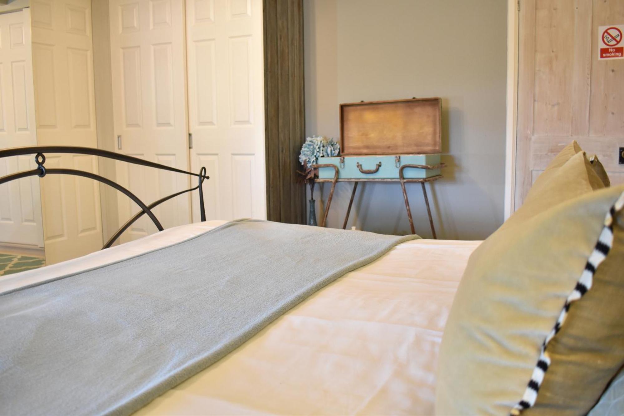 Davenford Cotswold Gardens Bed & Breakfast Stow-on-the-Wold Екстериор снимка